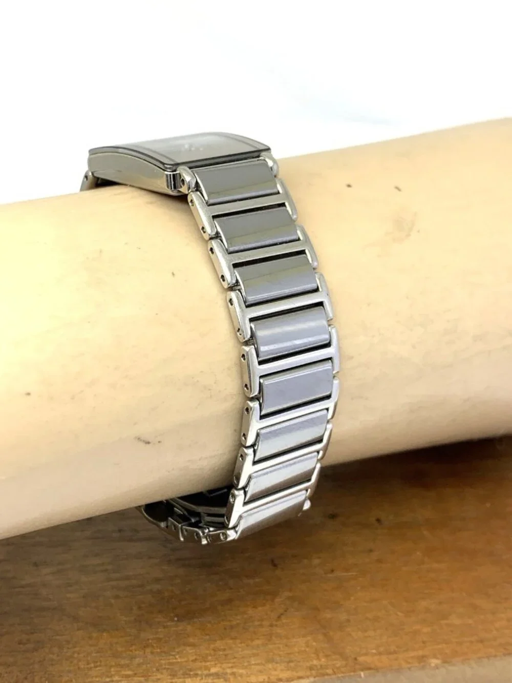 Rado Women's Watch 153.0488.3 Diastar Swiss Quartz Gray Titanium Tank 18mm - Picture 10 of 12